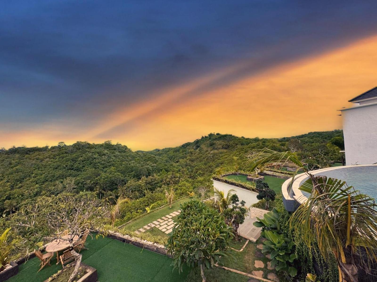 Kelingking Parama Resort Batumadeg Buitenkant foto