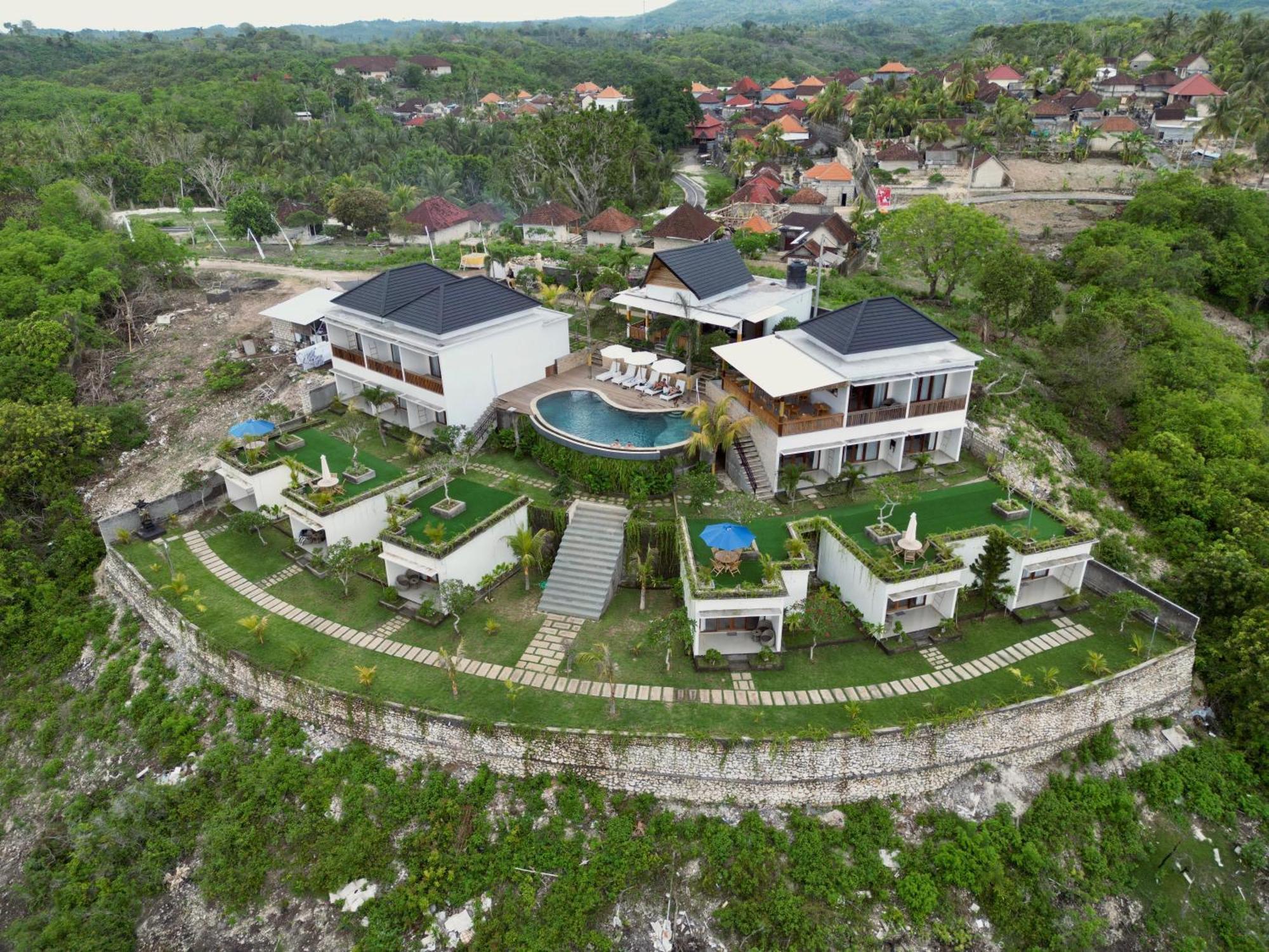 Kelingking Parama Resort Batumadeg Buitenkant foto